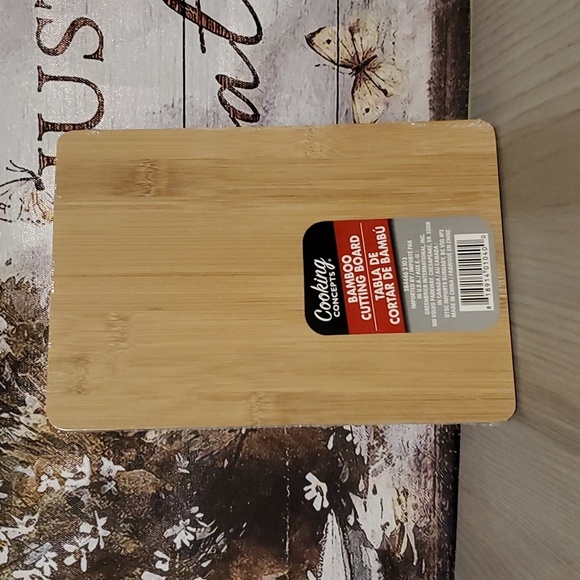 NWT Cooking Concepts Bamboo Cutting Boards (DAR98) - Picture 2 of 5